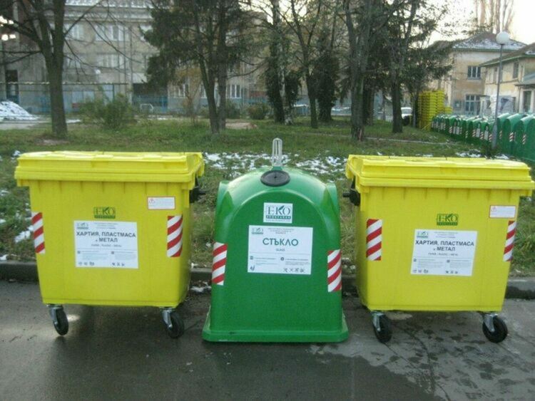 В Първомай  контейнерите за разделно събиране на отпадъци не се използват по предназначение