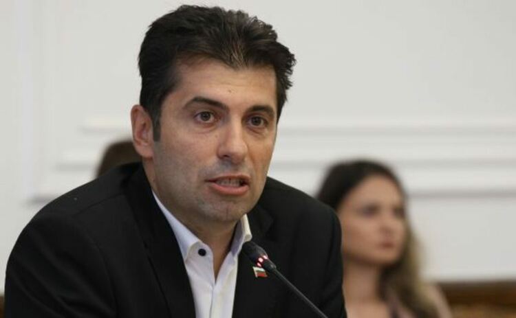 След частните лаборатории по границите, забраняват и частната товаро-разтоварваща дейност