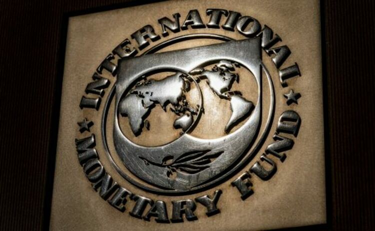 МВФ отпуска 880 милиона долара на Украйна