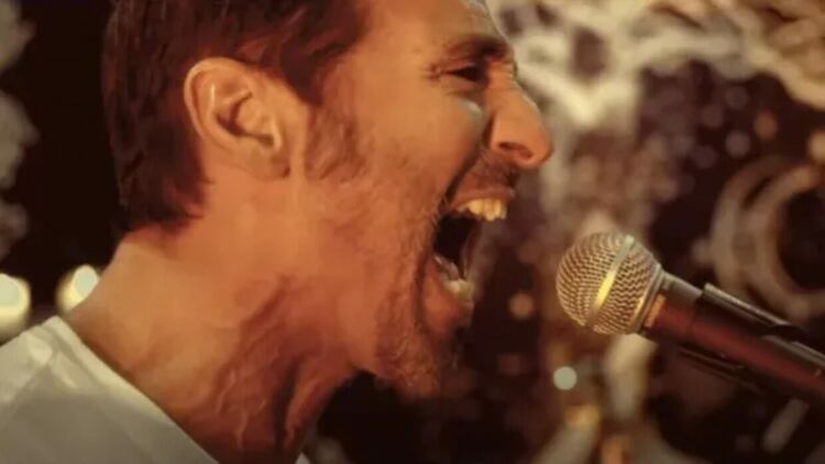 Godsmack споделиха видео към емоционалната балада „Truth“