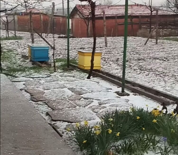 Градушка падна в Хасково и околните села