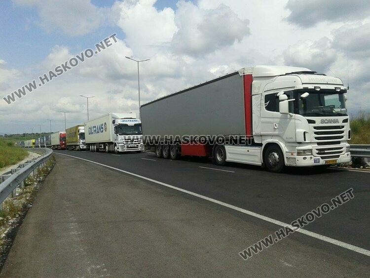 Турски водач помете украинец, паднал през еластичната ограда до ГКПП "Капитан Андреево"