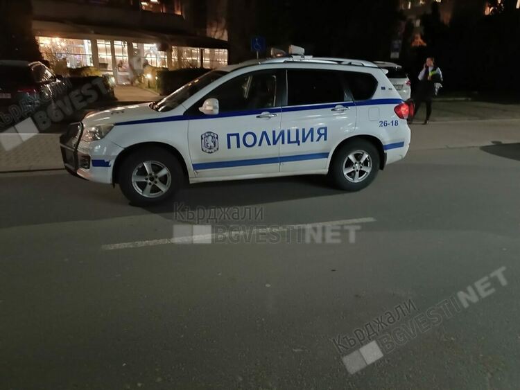 20-годишен кърджалиец с БМВ се наниза във витрината на аптека в Пловдив