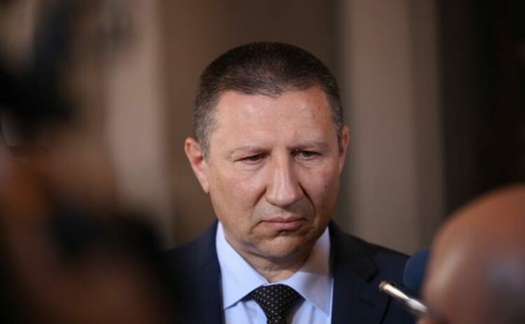 Борислав Сарафов заплашвал Живко Коцев пред шефа на КПКОНПИ, твърди Денков в сигнал до прокуратурата