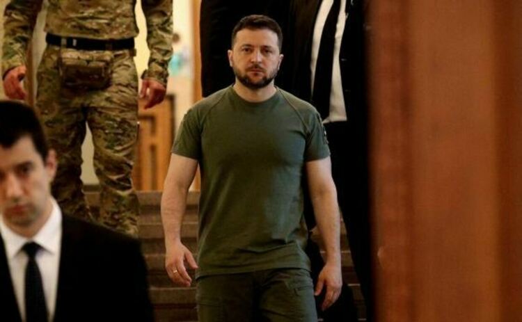 Зеленски поиска още оръжие след руската атака с над 40 ракети и 40 дрона