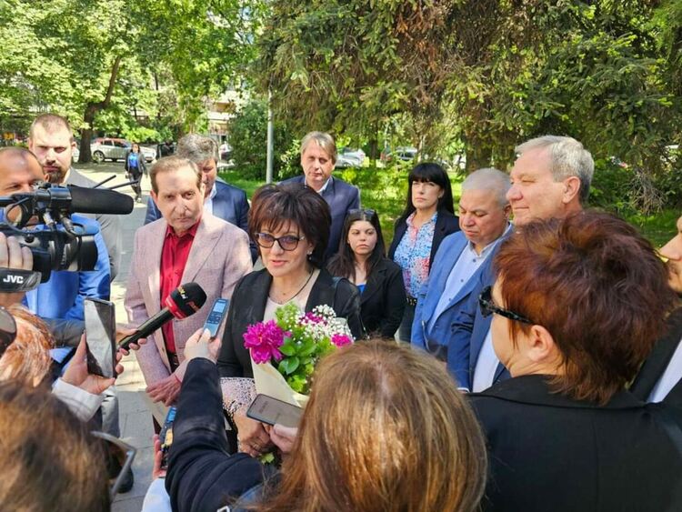 Цвета Караянчева: „Време е да върнем държавата в руслото на нормалността“