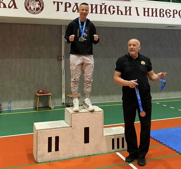 Шакир Тодоров с титла от Универсиадата по кик бокс