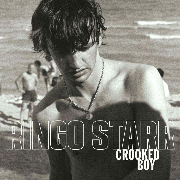 Ringo Starr представи своето ново официално видео, „Crooked Boy“.