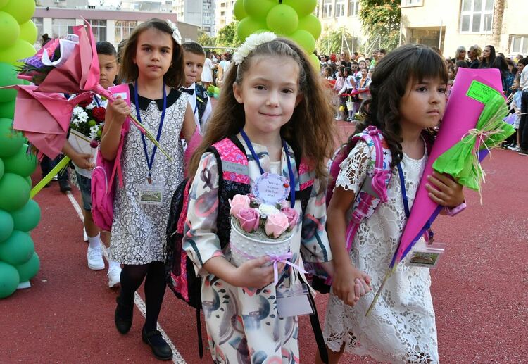 623 първокласници са класирани на първи етап в хасковските училища