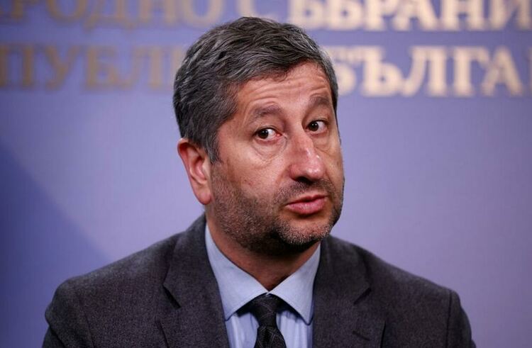 Христо Иванов подаде оставка като лидер на „Да, България“