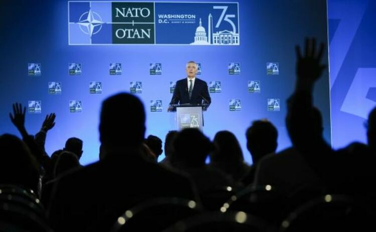 НАТО ще предостави на Украйна 40 млрд. евро помощ през 2025