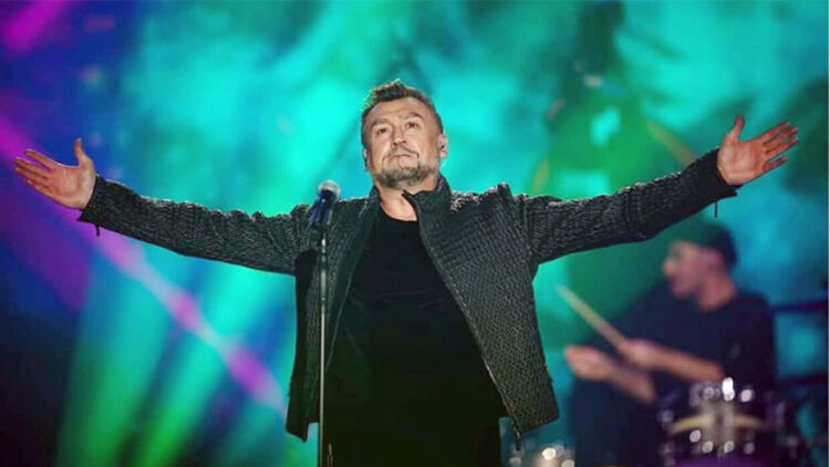 Любо Киров започва турнето си с видеопремиера