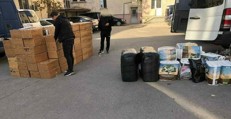 Хванаха микробус със стоки ментета на АМ "Марица" 