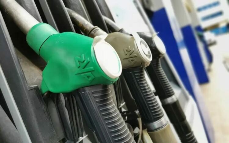 Бензин А 95 падна под 2.60 лв. за литър