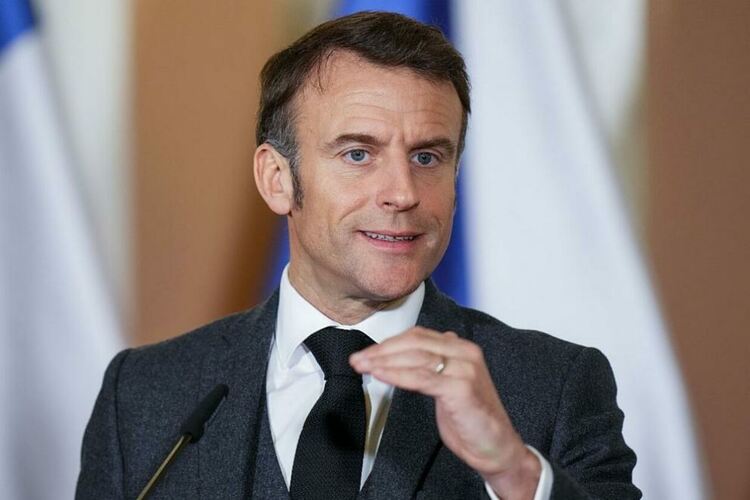 Президентът на Франция Еманюел Макрон пристига на посещение в Сърбия