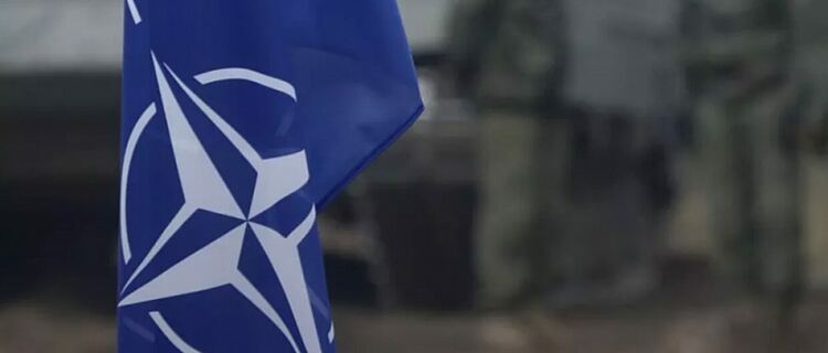  Изследване: Над 60% от българите искат да сме в ЕС и НАТО. Расте обаче консолидация около авторитарен режим у нас