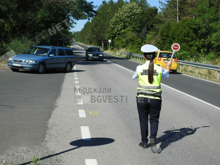 Две катастрофи за ден в областта,Полицията със специализирана операция на пътя