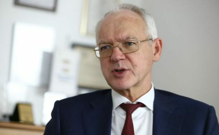 'За хала, на който сме, имаме много щедри пенсии': АИКБ предлага замразяване на пенсиите и заплатите