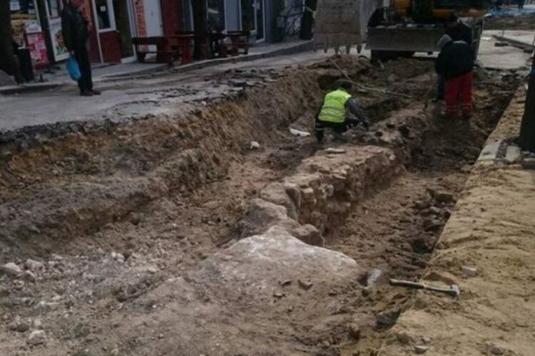 „Голям проблем“. Първо асфалта, после ВиК или защо проекти се бавят
