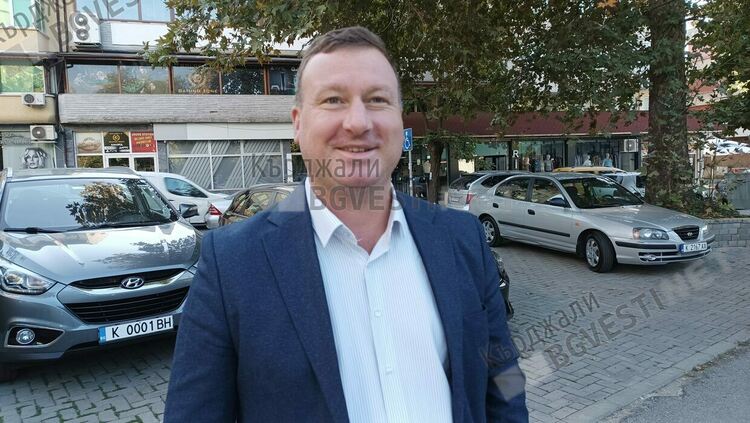 Битка за символите на ДПС в навечерието на вота в Кърджали