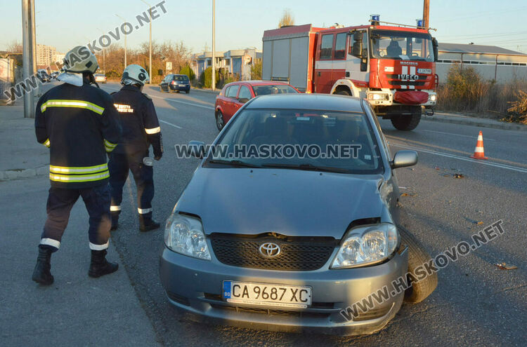 Виновният водач на „Тойотата“ е пострадал леко при катастрофата с електробуса