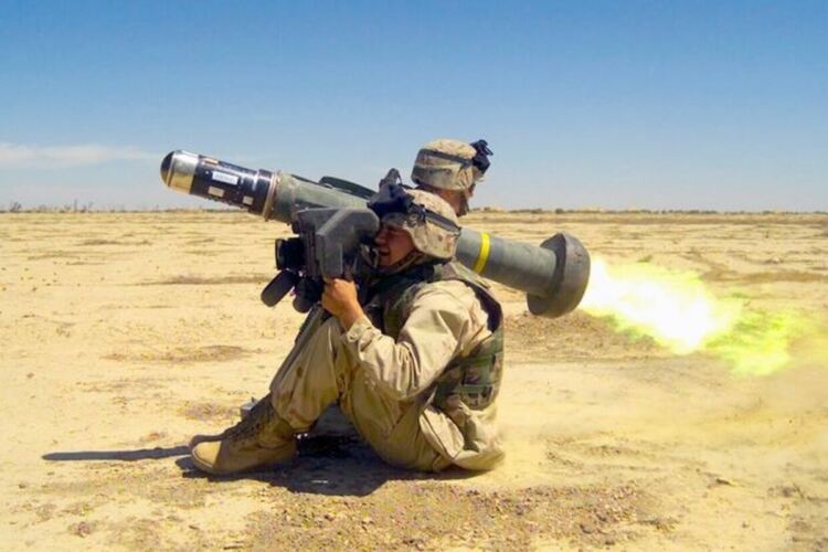 Сделка за 114 млн. долара. България отлага покупката на ракети „Javelin“ за следващата година