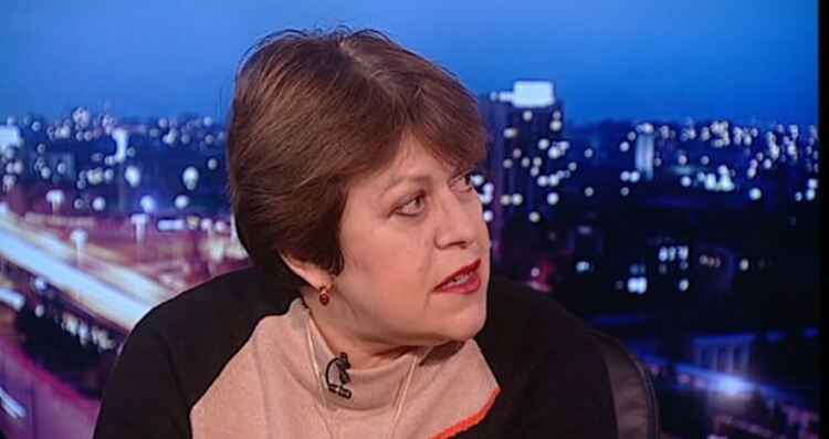 Татяна Дончева: Санитарният кордон на тези „лавандулки“ от ПП-ДБ издиша