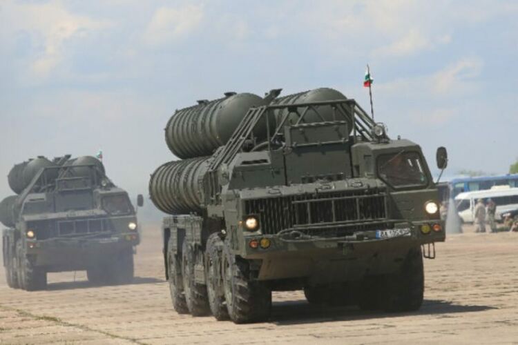 България готви още военна помощ за Украйна