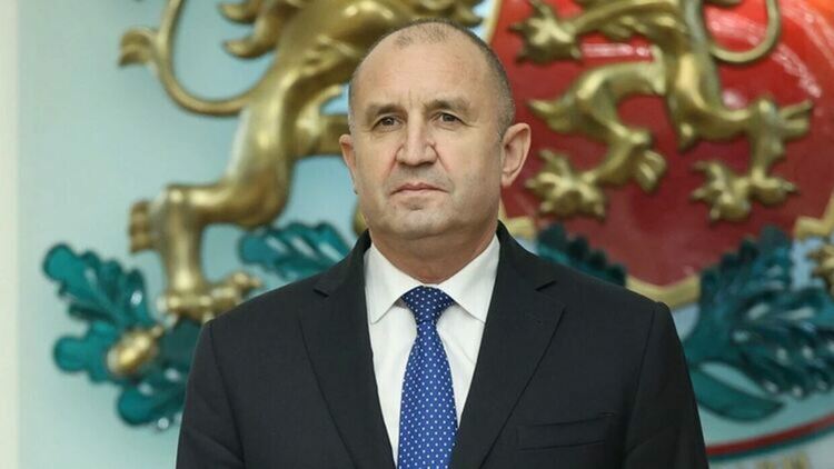 Президентът ще даде на партиите още няколко дни за преговори за правителство