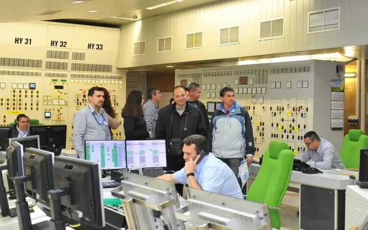 АЕЦ „Козлодуй“ призна колко от работниците ѝ вече са негодни за работа там