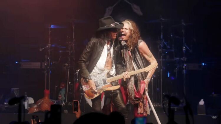 Aerosmith се събират за „специално изпълнение“ следващия месец