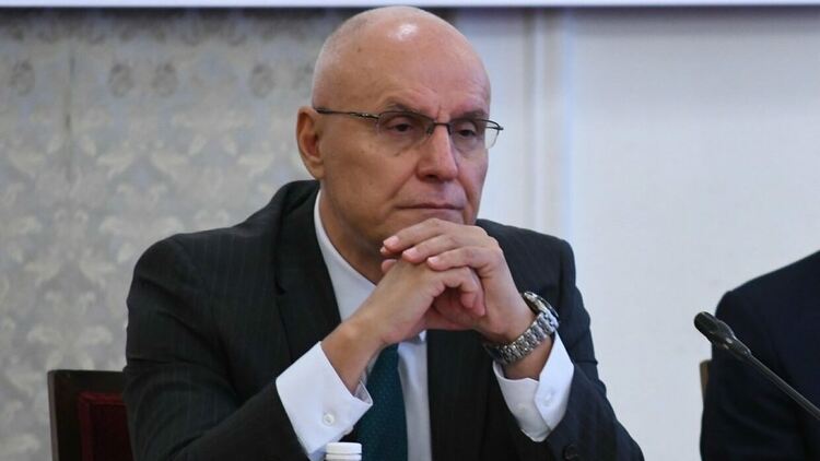 Димитър Радев заяви, че ще подпише "без съмнение" искането за конвергентни доклади