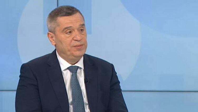  Земеделският министър: Искаме законова база, която дава по-силна позиция на земеделците
