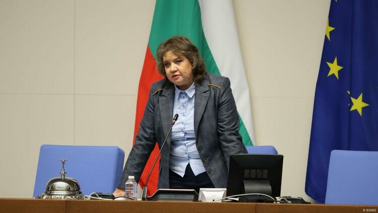 Киселова и МЕЧ: Ще видят ли бял свят тия 43 секунди?