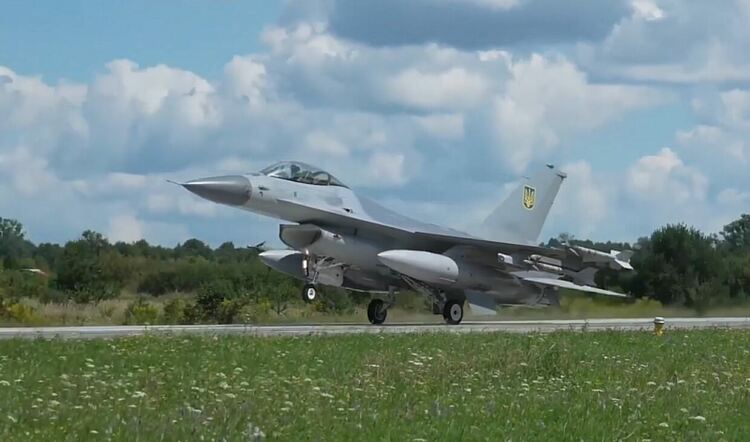 Украински пилот: От както получихме Ф-16 