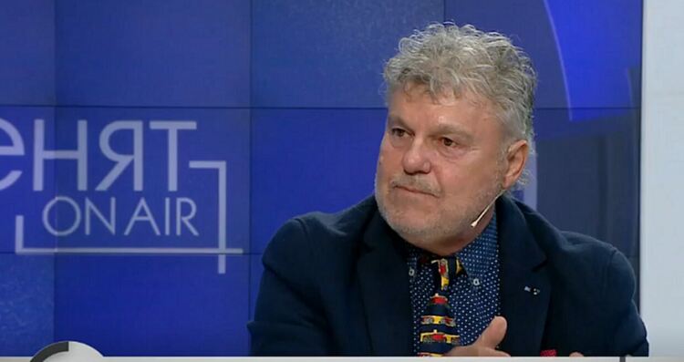 Пътищата са убийци и затова са виновни тези 25 министри, които не измислиха стратегия за безопасност, категоричен е експертът Й. Иванов