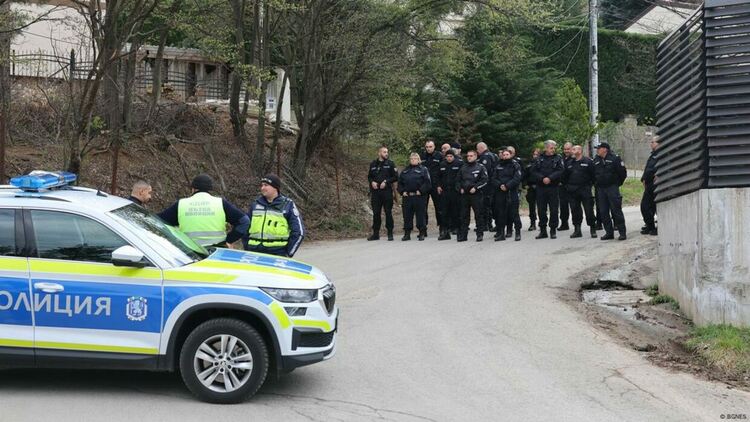 Акцията в „Сараите“: Как Доган слезе по стълбата на властта