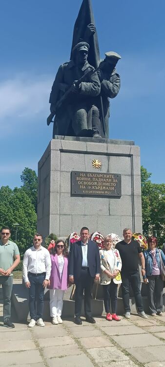 Никола Чанев и ГЕРБ почетоха Деня на храбростта и Българската армия
