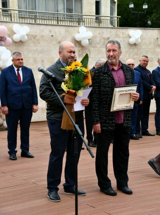 Връчиха званието „Почетен гражданин“ на Асеновград