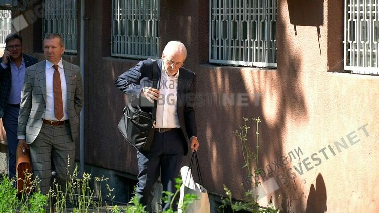 Пет вещи лица по делото за катастрофата край Загорско си направиха отвод, били подложени на натиск от Лютви Местан