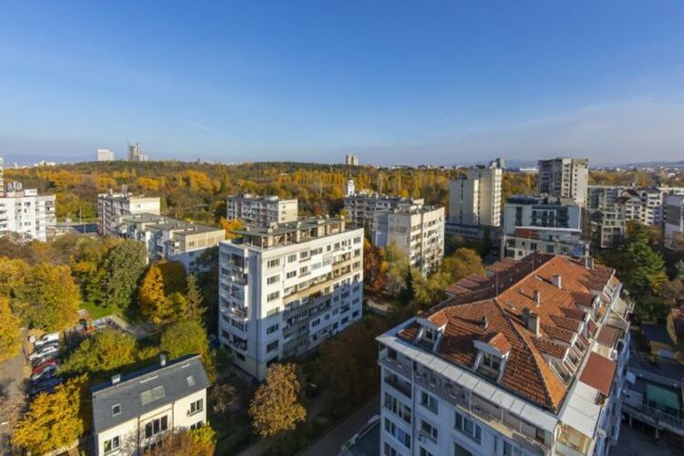 Законът на „дивия запад“ диктува имотен пазар за 12 млрд. лв. в България