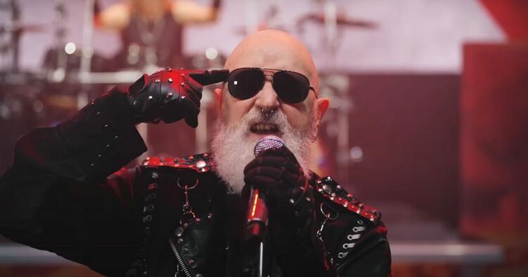 Judas Priest с брутален кавър на War Pigs на Black Sabbath