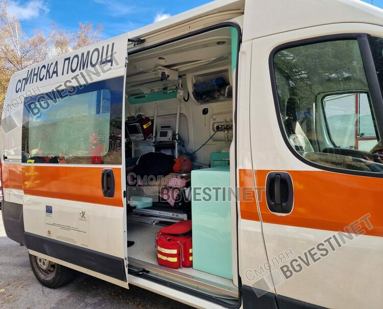 Млада шофьорка пострада при катастрофа в Рудозем