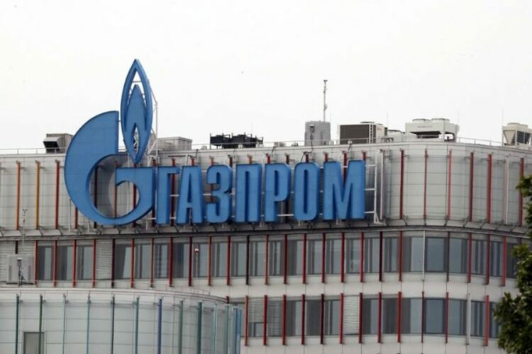 Износът на Газпром за Европа удари половинвековно дъно