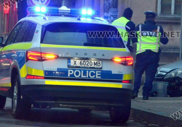Двама са задържани с дрога в Хасково, заловиха и пиян водач