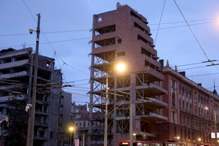 Сърбия планира специален закон в полза на имотен проект на зетя на Тръмп в Белград