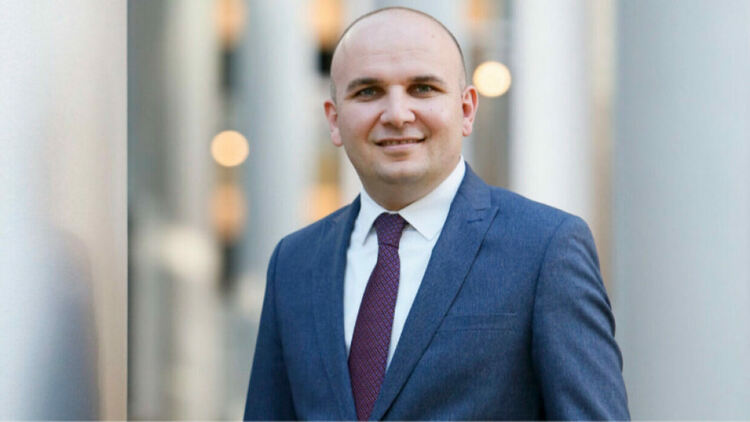И евродепутата Илхан Кючук пропуска учредителната конференция на ПП „Алианс за права и свободи“