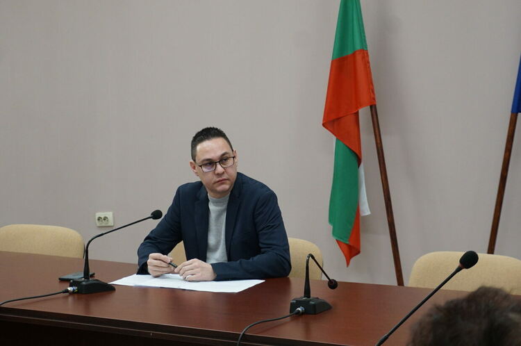 Обсъдиха мерките, които общините предприемат, за хората с увреждания в Областна администрация  