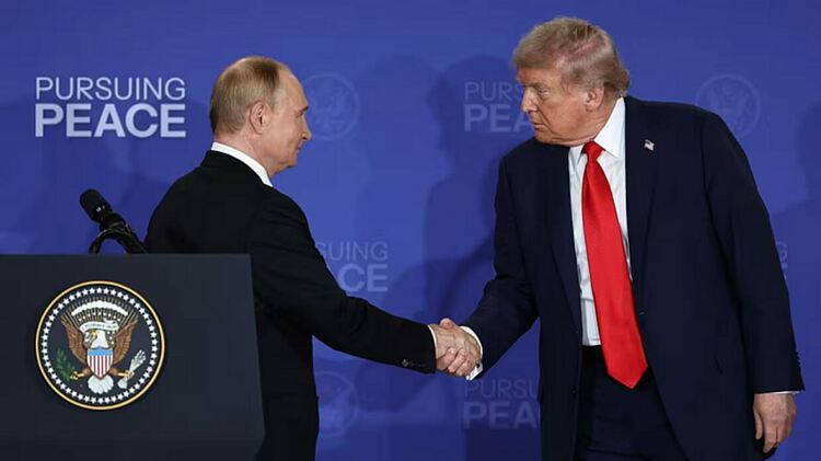 Това, което Путин и Тръмп водят, не са мирни преговори