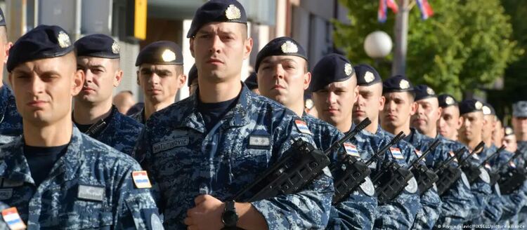 Хърватия връща военната служба. Какво планира Загреб?